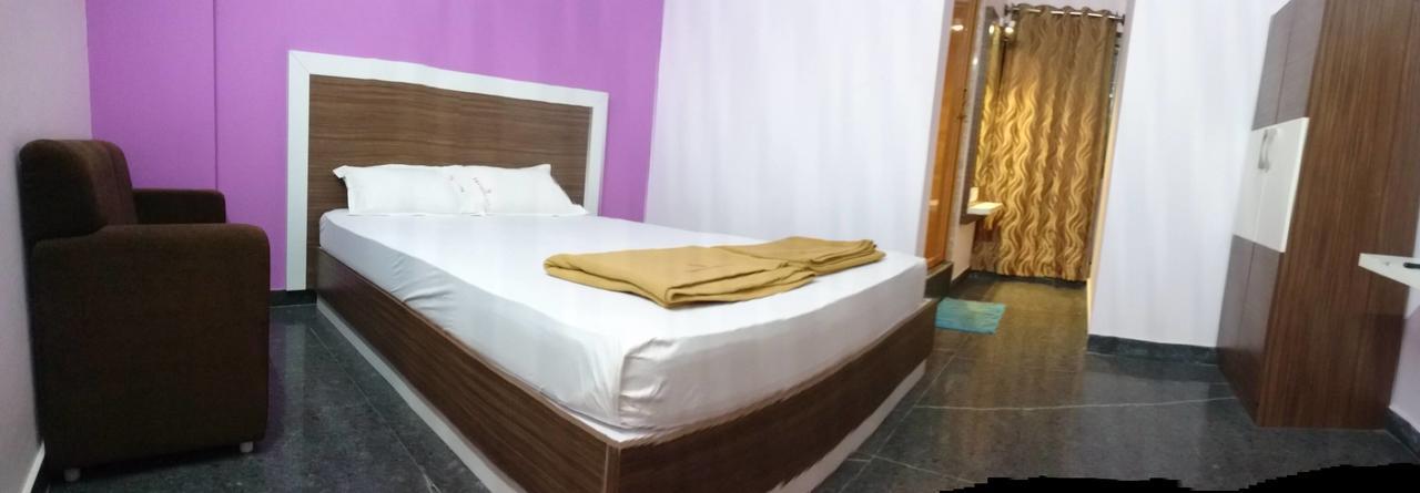 Sapphire Inn Bangalore Luaran gambar